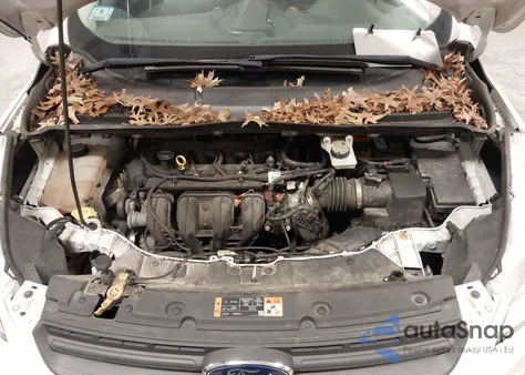 2013 Ford Escape S z USA, uszkodzony, nr VIN 1FMCU0F74DUC90260